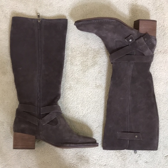 NWOT Ugg Bandara Suede Leather Tall Boots Size 9 - Picture 6 of 16